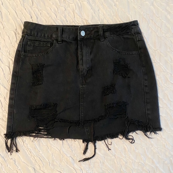 Forever 21 Dresses & Skirts - Ripped Black Jean Skirt!